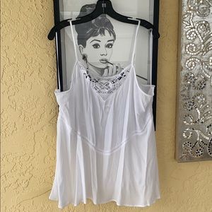 ❌SOLD❌ EXPRESS- Crocheted White Tank Top